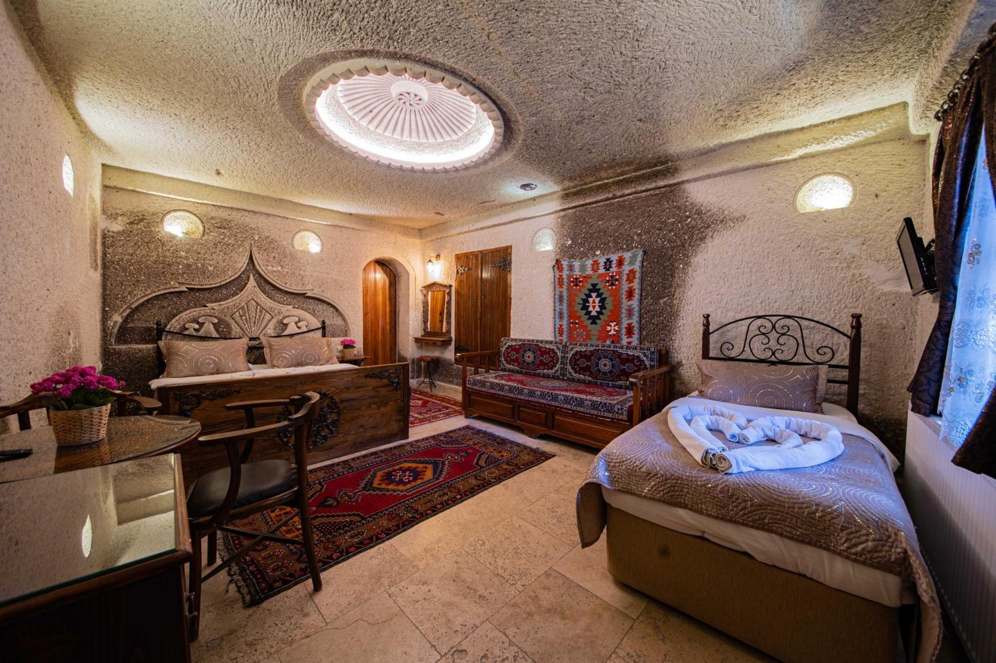 Safran Cave Hotel Goreme Bagian luar foto