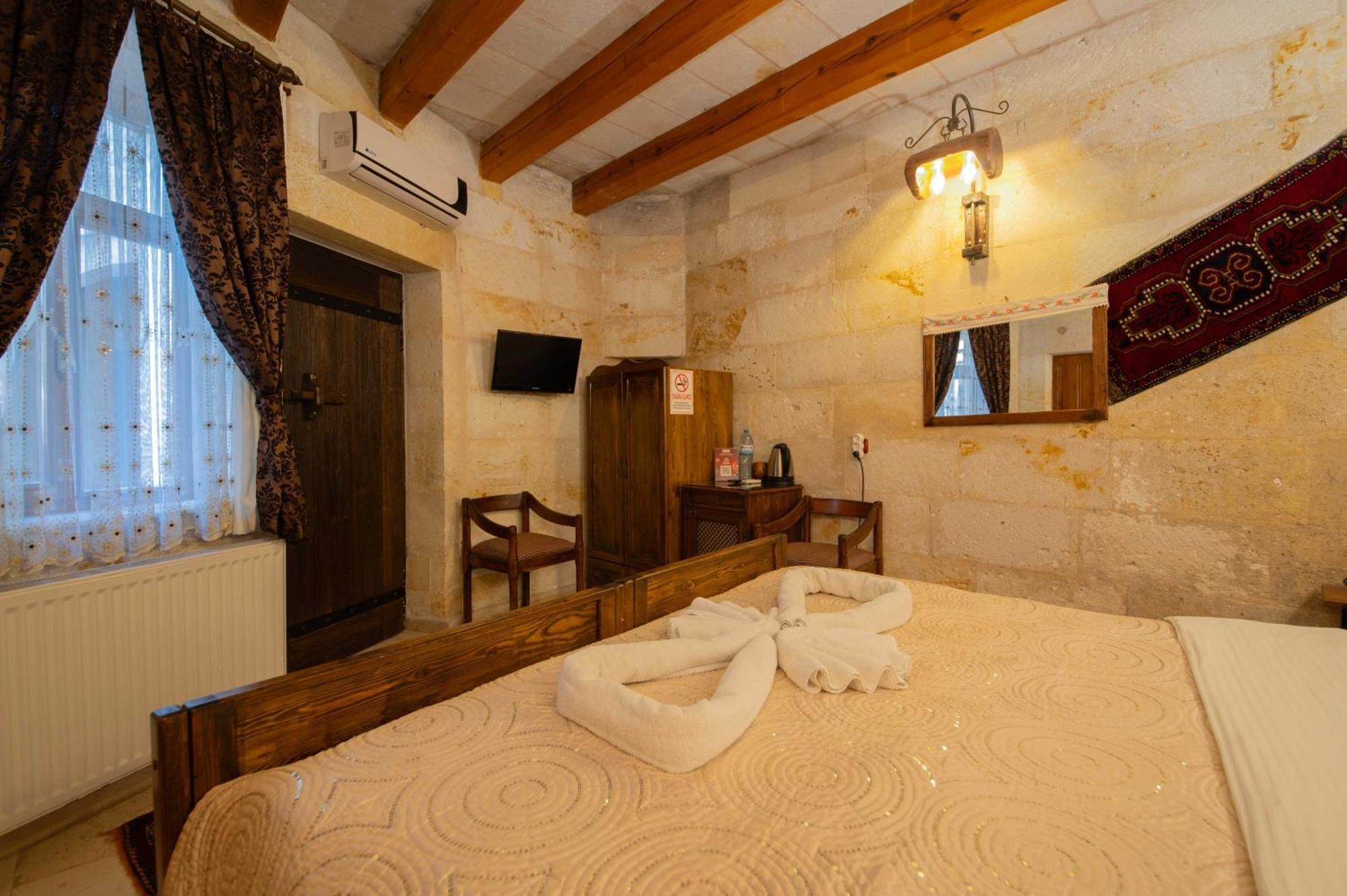 Safran Cave Hotel Goreme Bagian luar foto